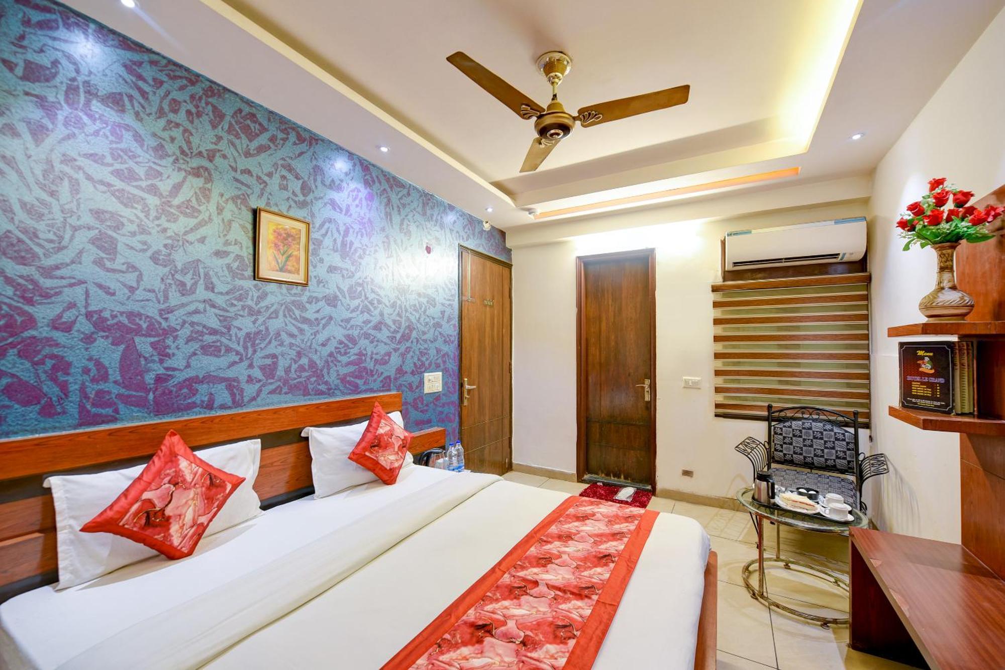 Hotel Le Grand - Walk-In From Rk Ashram Metro Station New Delhi Exterior photo