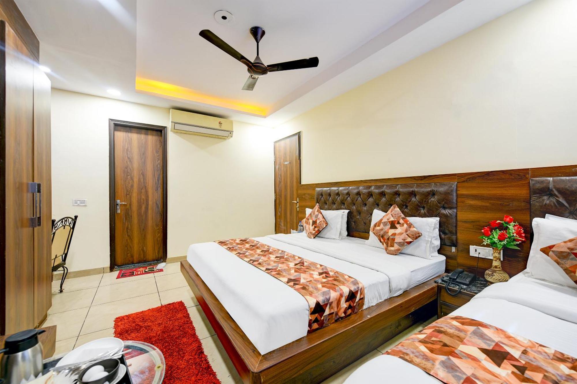 Hotel Le Grand - Walk-In From Rk Ashram Metro Station New Delhi Exterior photo